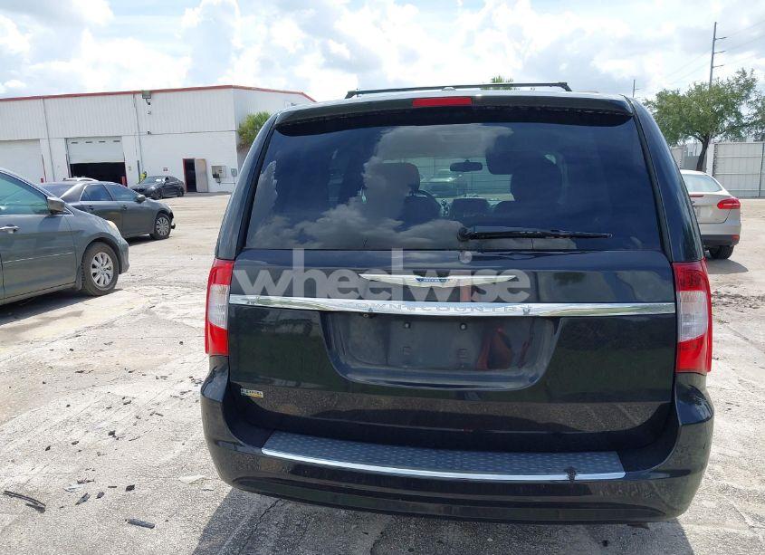 Photo 16 of 2016 Chrysler Town & COUNTRY TOURING (VIN 2C4RC1BG1GR284155)