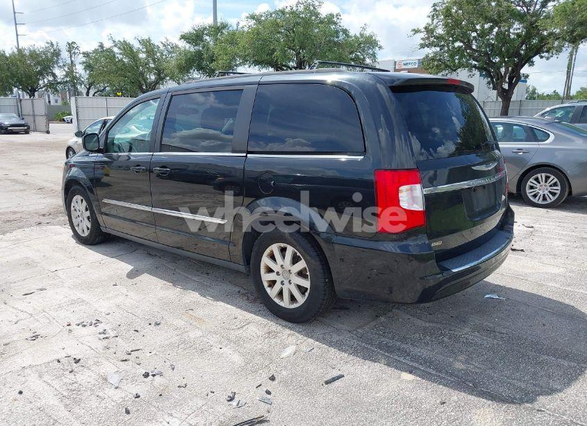 Photo 3 of 2016 Chrysler Town & COUNTRY TOURING (VIN 2C4RC1BG1GR284155)