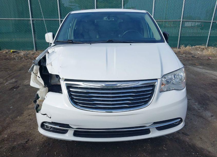 Photo 12 of 2016 Chrysler Town & COUNTRY TOURING (VIN 2C4RC1BG1GR294782)