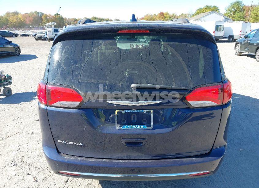 Photo 16 of 2017 Chrysler Pacifica TOURING-L (VIN 2C4RC1BG1HR516254)
