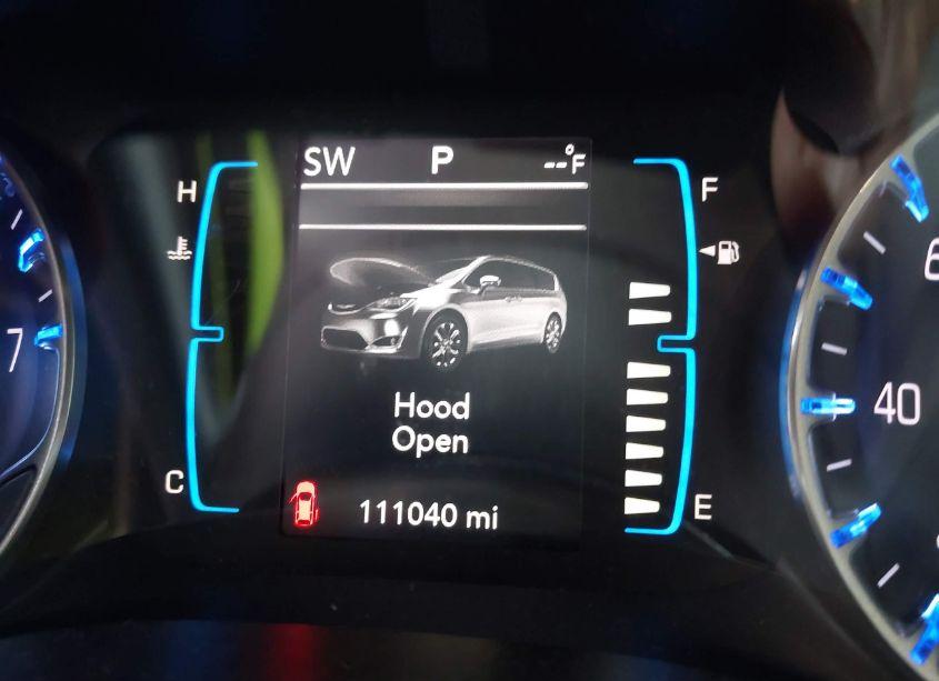 Photo 15 of 2017 Chrysler Pacifica TOURING-L (VIN 2C4RC1BG1HR744884)