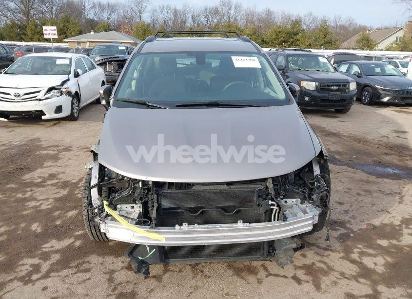 Photo 13 of 2017 Chrysler Pacifica TOURING PLUS (VIN 2C4RC1BG1HR817235)