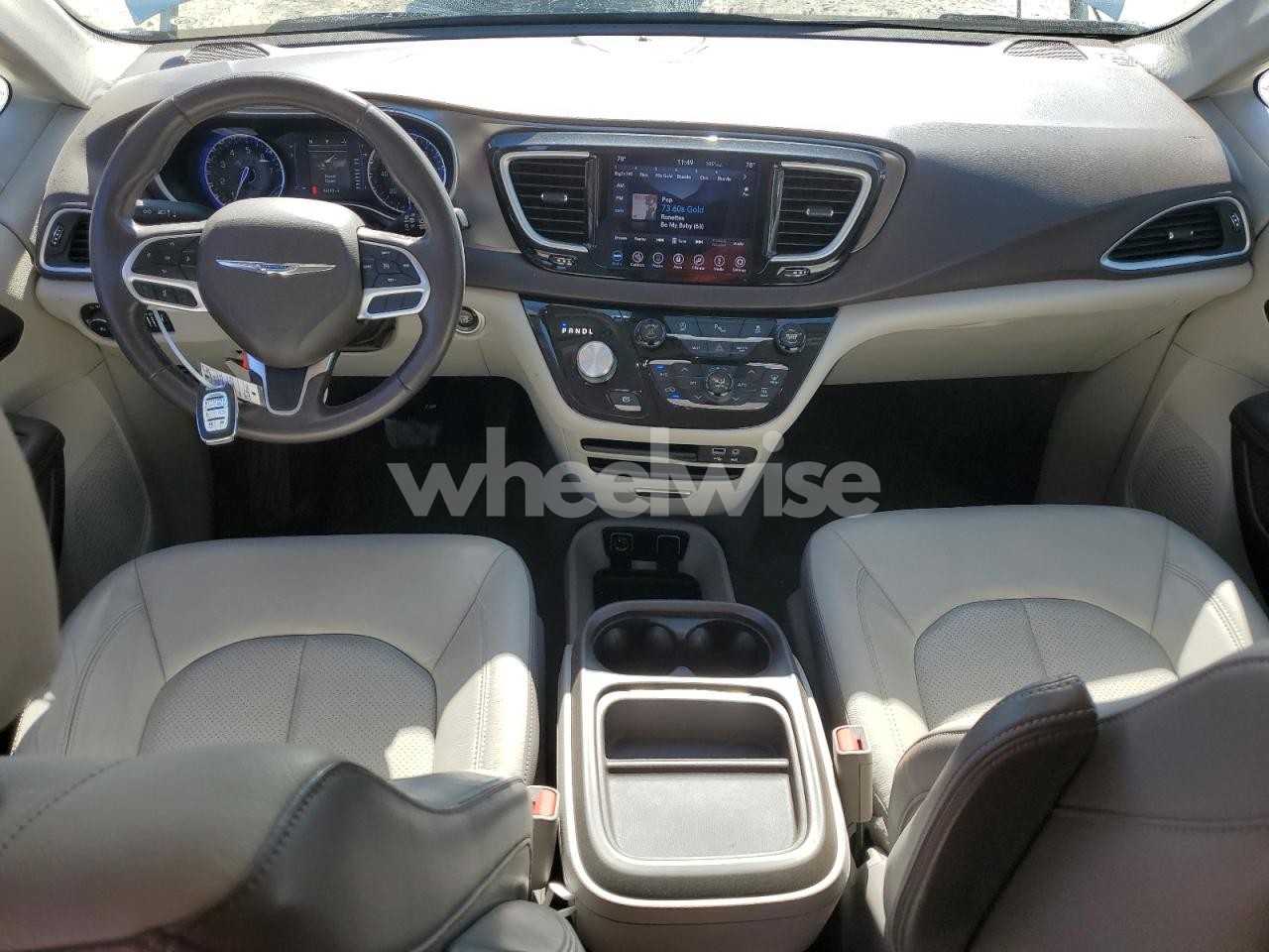 Photo 8 of 2018 CHRYSLER PACIFICA TOURING L (VIN 2C4RC1BG1JR174942)
