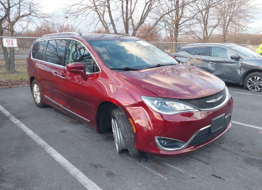Photo 6 of 2019 Chrysler Pacifica TOURING L (VIN 2C4RC1BG1KR561184)