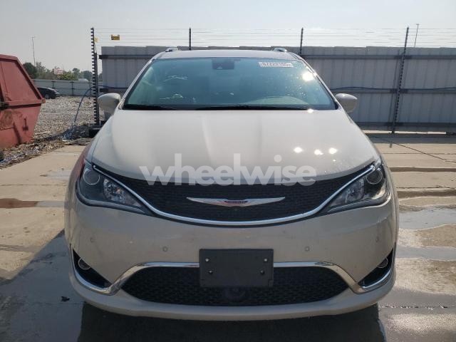 2019 CHRYSLER PACIFICA TOURING L (VIN 2C4RC1BG1KR604468) main photo