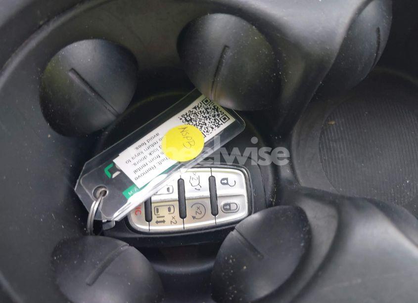 Photo 11 of 2021 Chrysler Pacifica TOURING L (VIN 2C4RC1BG1MR598206)