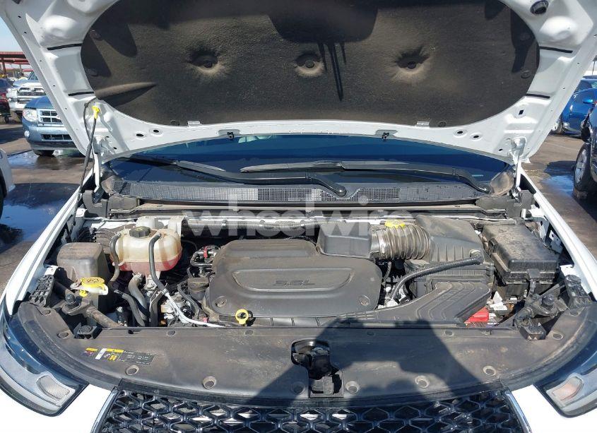 Photo 10 of 2022 Chrysler Pacifica TOURING L (VIN 2C4RC1BG1NR155457)