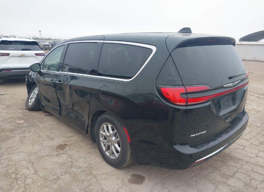 Photo 3 of 2023 Chrysler Pacifica TOURING L (VIN 2C4RC1BG1PR532548)
