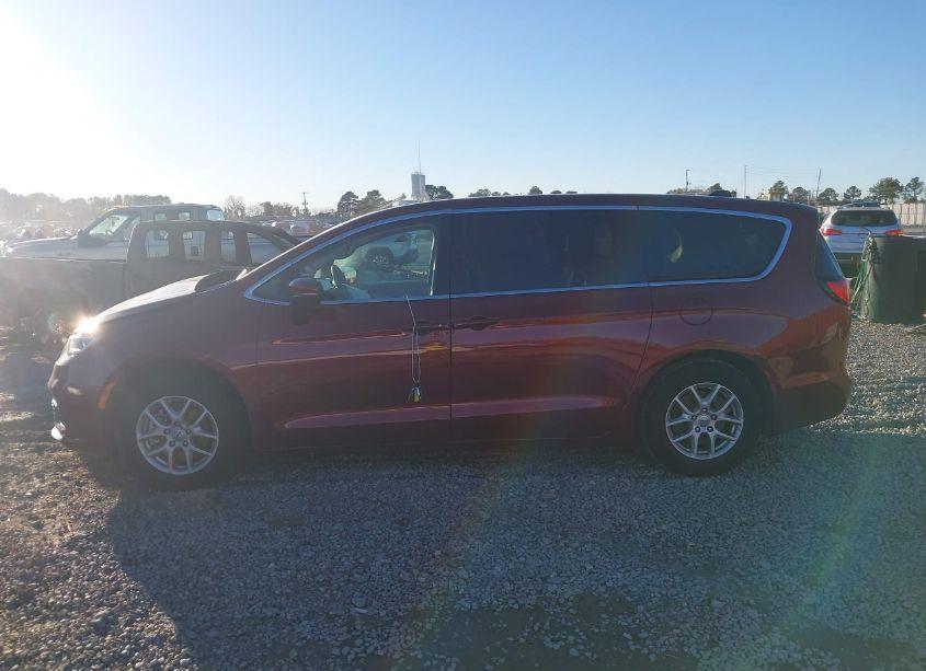 Photo 14 of 2023 Chrysler Pacifica TOURING L (VIN 2C4RC1BG1PR536339)