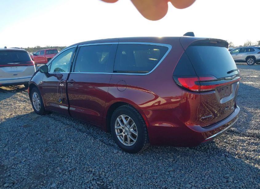 Photo 3 of 2023 Chrysler Pacifica TOURING L (VIN 2C4RC1BG1PR536339)