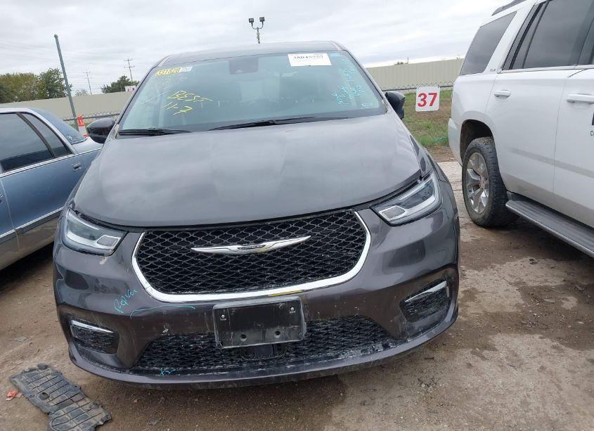 Photo 12 of 2023 Chrysler Pacifica TOURING L (VIN 2C4RC1BG1PR601058)