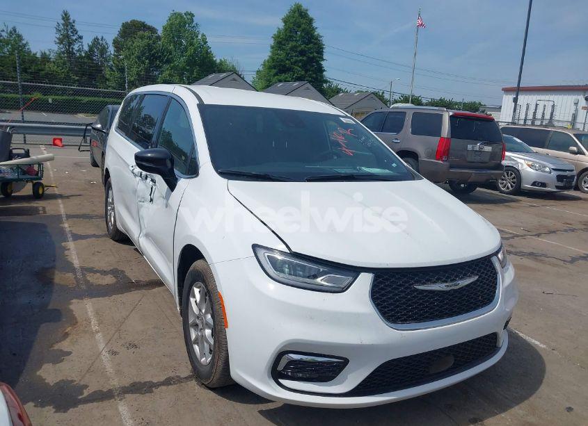 2025 Chrysler Pacifica SELECT (VIN 2C4RC1BG1SR542831) main photo