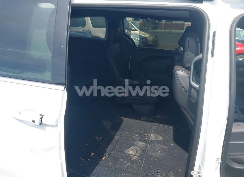 Photo 8 of 2025 Chrysler Pacifica SELECT (VIN 2C4RC1BG1SR542831)