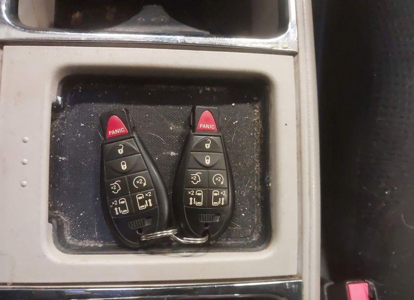 Photo 11 of 2012 Chrysler Town & COUNTRY TOURING (VIN 2C4RC1BG2CR106328)