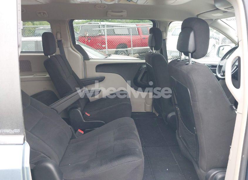 Photo 8 of 2012 Chrysler Town & COUNTRY TOURING (VIN 2C4RC1BG2CR117037)