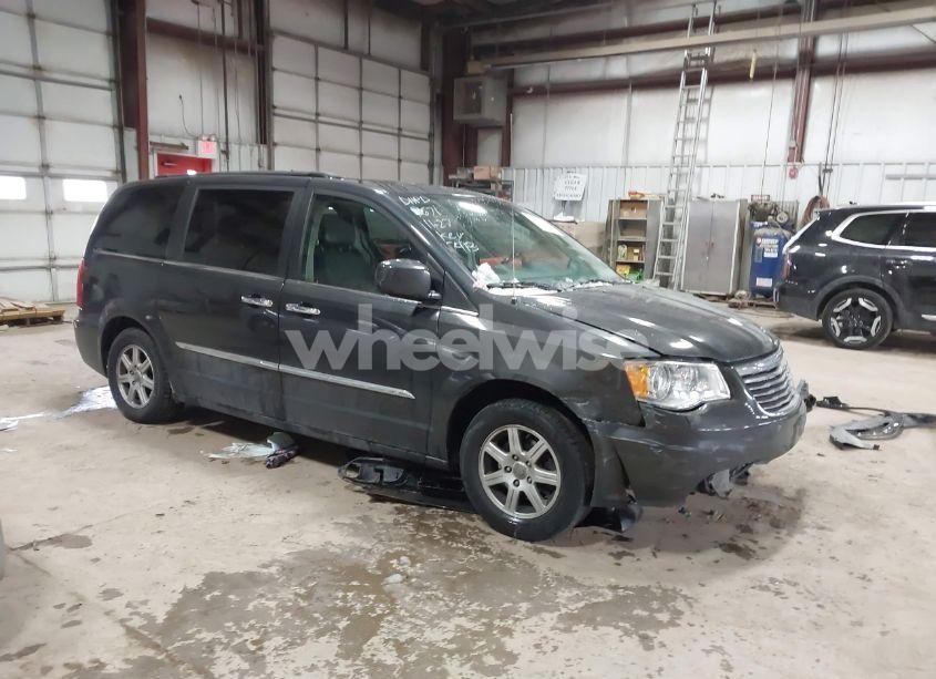2012 Chrysler Town & COUNTRY TOURING (VIN 2C4RC1BG2CR187413) main photo