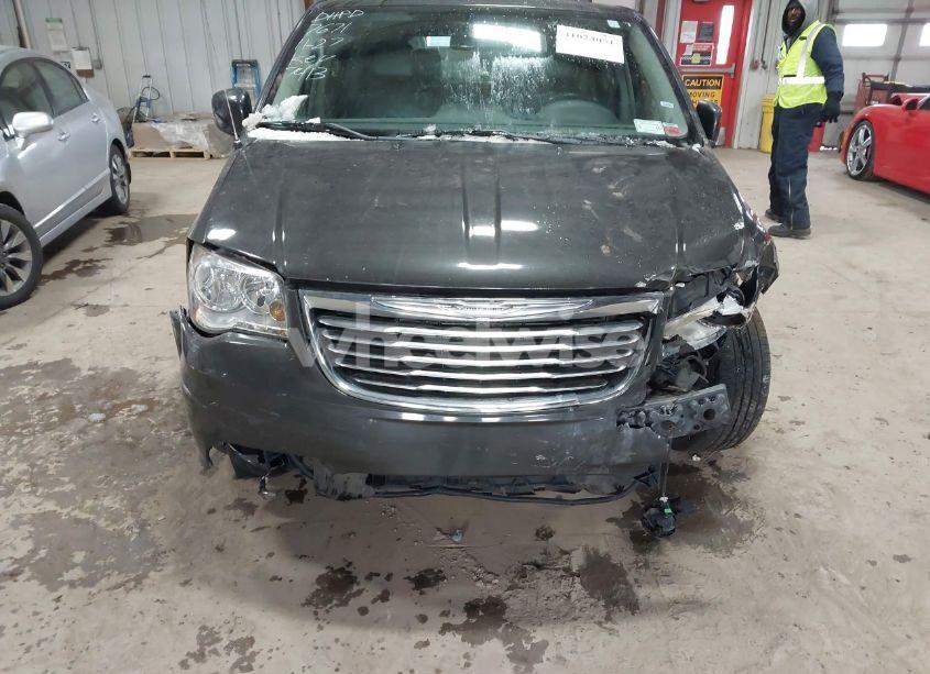 Photo 13 of 2012 Chrysler Town & COUNTRY TOURING (VIN 2C4RC1BG2CR187413)