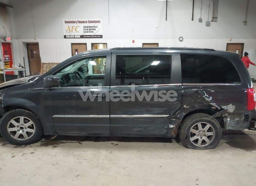 Photo 15 of 2012 Chrysler Town & COUNTRY TOURING (VIN 2C4RC1BG2CR187413)