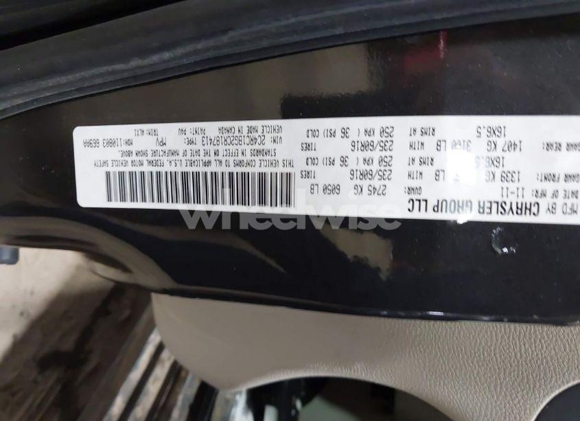 Photo 9 of 2012 Chrysler Town & COUNTRY TOURING (VIN 2C4RC1BG2CR187413)