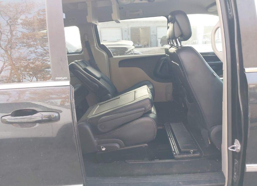 Photo 8 of 2012 Chrysler Town & COUNTRY TOURING (VIN 2C4RC1BG2CR207515)