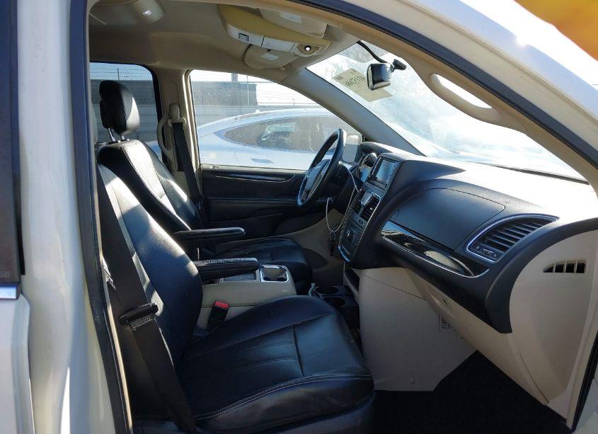 Photo 5 of 2012 Chrysler Town & COUNTRY TOURING (VIN 2C4RC1BG2CR207580)