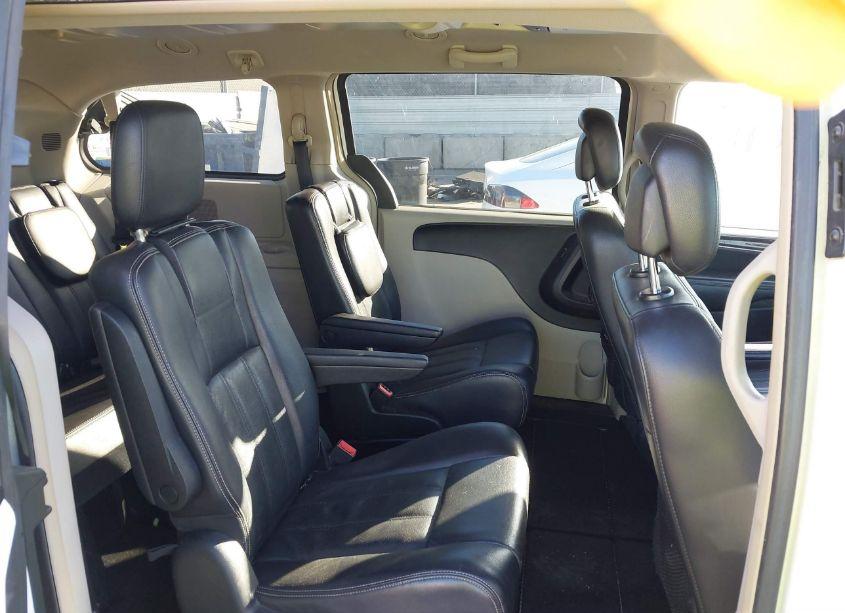 Photo 8 of 2012 Chrysler Town & COUNTRY TOURING (VIN 2C4RC1BG2CR207580)