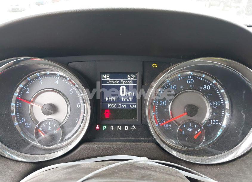 Photo 7 of 2012 Chrysler Town & COUNTRY TOURING (VIN 2C4RC1BG2CR277824)