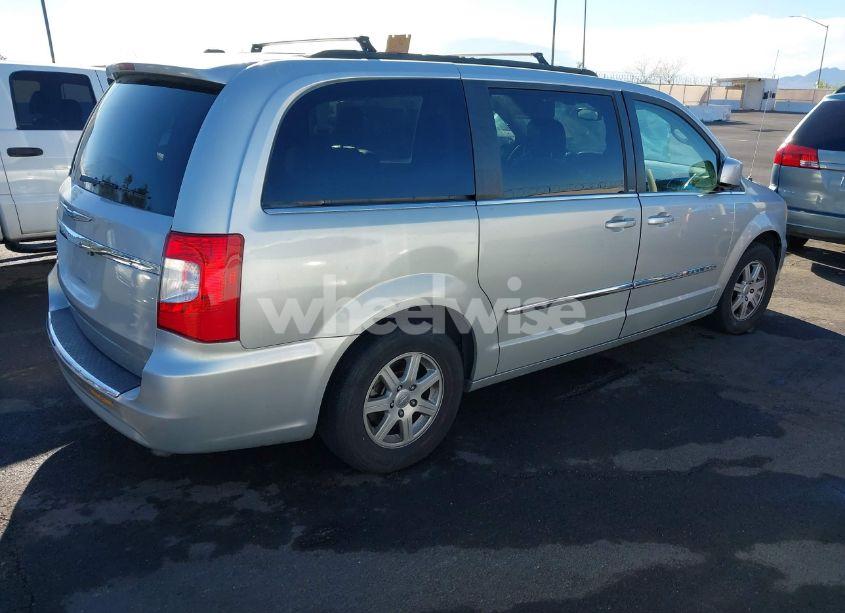 Photo 4 of 2012 Chrysler Town & COUNTRY TOURING (VIN 2C4RC1BG2CR306724)