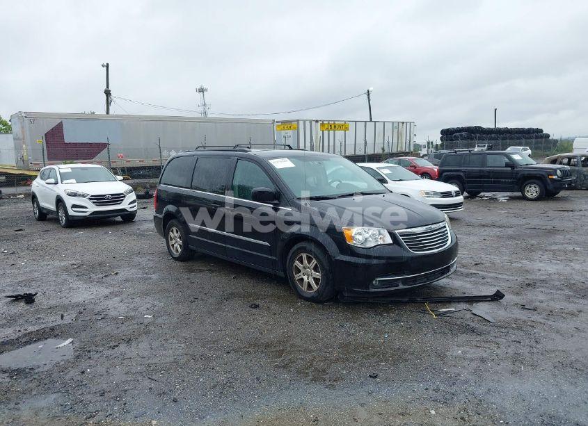 2012 Chrysler Town & COUNTRY TOURING (VIN 2C4RC1BG2CR326214) main photo