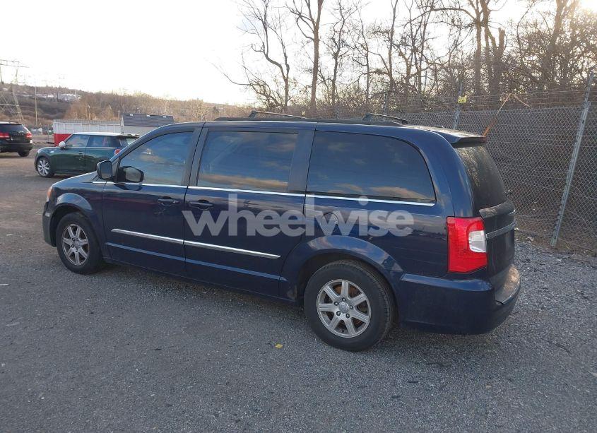 Photo 3 of 2012 Chrysler Town & COUNTRY TOURING (VIN 2C4RC1BG2CR331090)