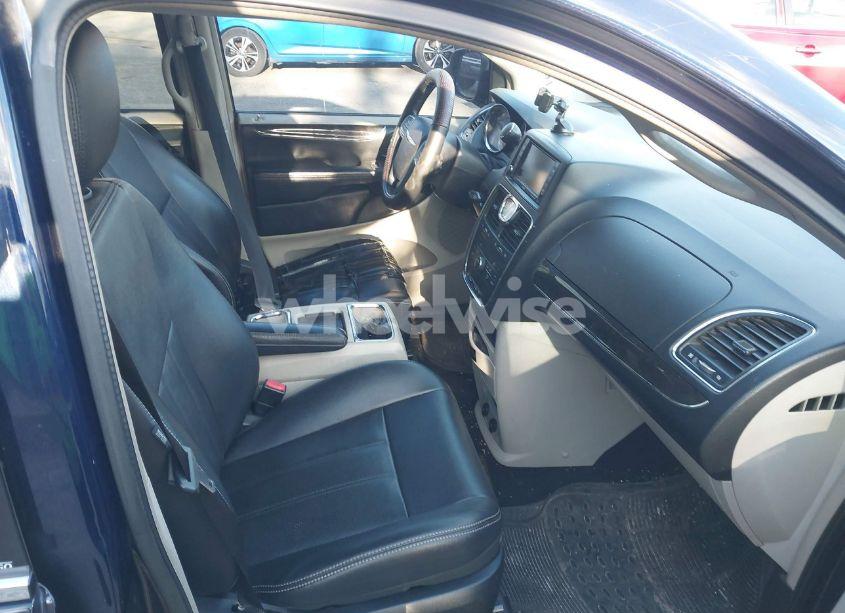 Photo 5 of 2012 Chrysler Town & COUNTRY TOURING (VIN 2C4RC1BG2CR331090)