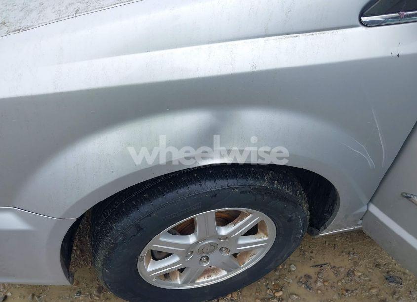 Photo 6 of 2012 Chrysler Town & COUNTRY TOURING (VIN 2C4RC1BG2CR331106)