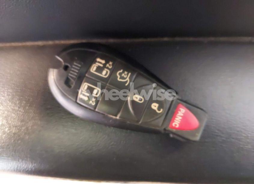 Photo 11 of 2012 Chrysler Town & COUNTRY TOURING (VIN 2C4RC1BG2CR376448)