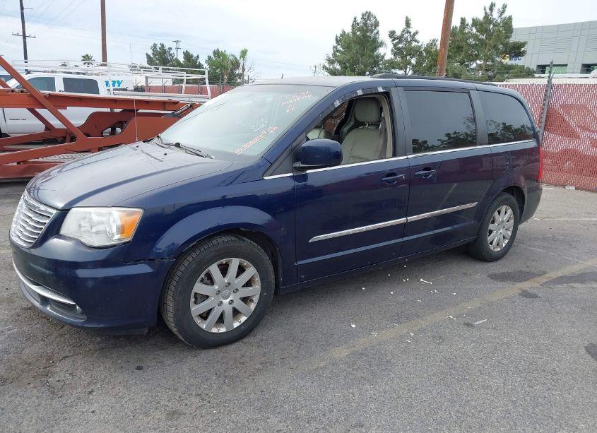 Photo 2 of 2013 Chrysler Town & COUNTRY TOURING (VIN 2C4RC1BG2DR512286)