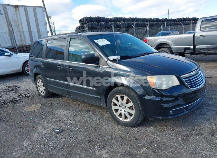 2013 Chrysler Town & COUNTRY TOURING (VIN 2C4RC1BG2DR517777) main photo
