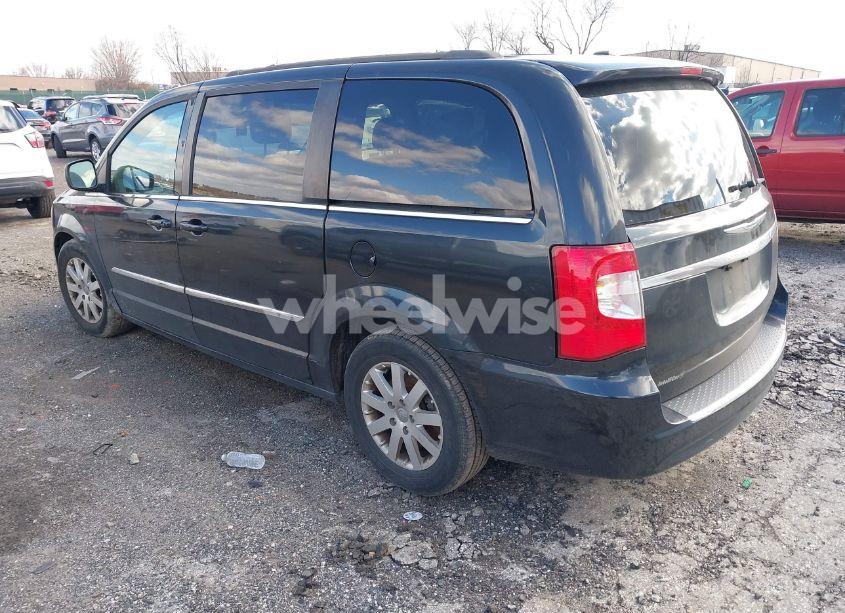 Photo 3 of 2013 Chrysler Town & COUNTRY TOURING (VIN 2C4RC1BG2DR517777)