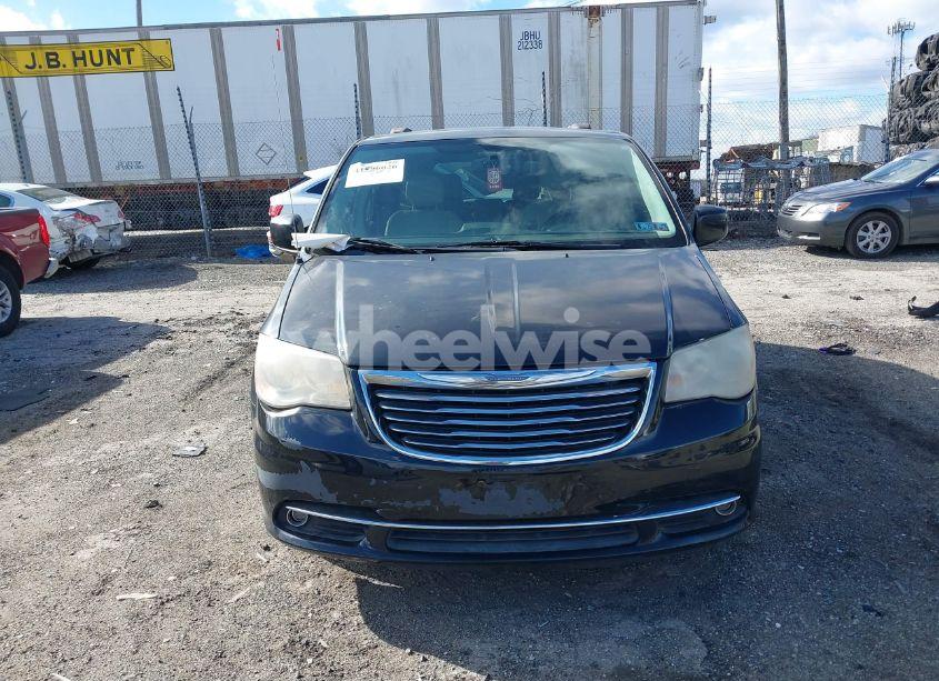 Photo 6 of 2013 Chrysler Town & COUNTRY TOURING (VIN 2C4RC1BG2DR517777)
