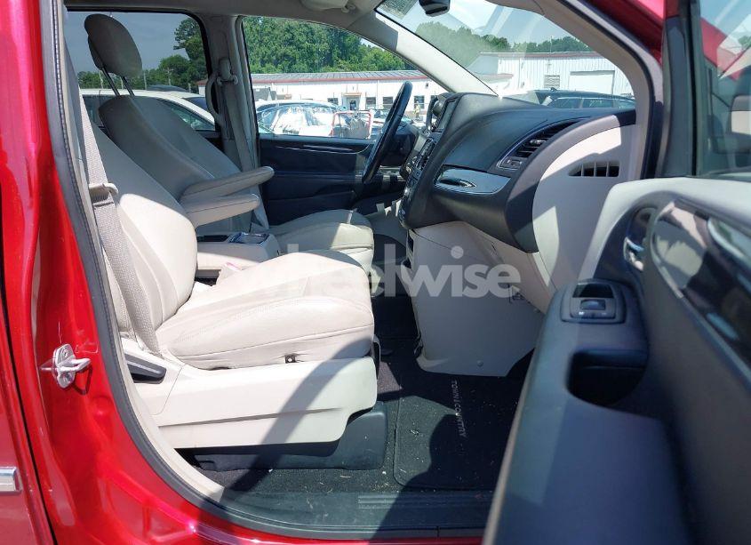 Photo 5 of 2013 Chrysler Town & COUNTRY TOURING (VIN 2C4RC1BG2DR559835)