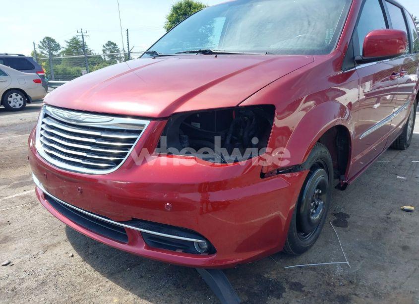 Photo 6 of 2013 Chrysler Town & COUNTRY TOURING (VIN 2C4RC1BG2DR559835)