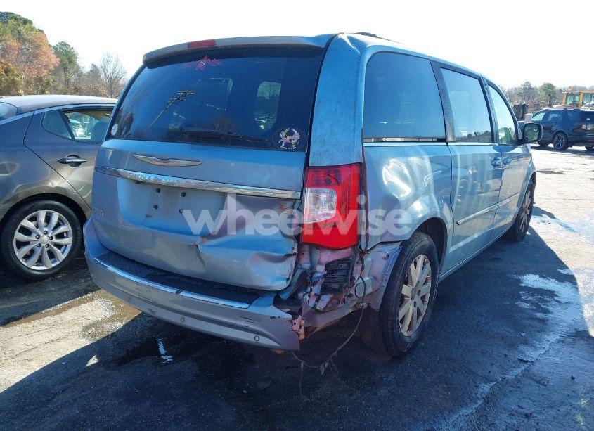 Photo 4 of 2013 Chrysler Town & COUNTRY TOURING (VIN 2C4RC1BG2DR573704)
