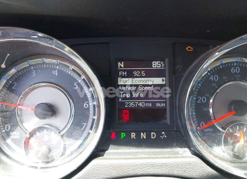 Photo 7 of 2013 Chrysler Town & COUNTRY TOURING (VIN 2C4RC1BG2DR584962)