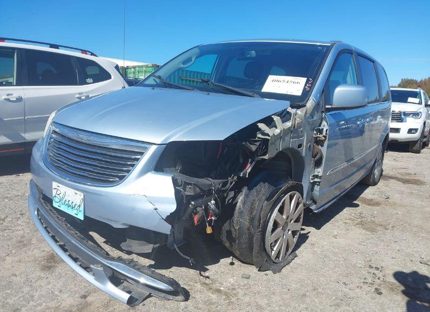 Photo 2 of 2013 Chrysler Town & COUNTRY TOURING (VIN 2C4RC1BG2DR648899)