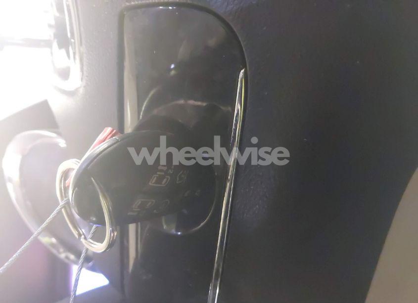 Photo 11 of 2013 Chrysler Town & COUNTRY TOURING (VIN 2C4RC1BG2DR677092)