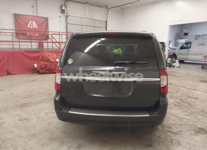 Photo 16 of 2013 Chrysler Town & COUNTRY TOURING (VIN 2C4RC1BG2DR677092)