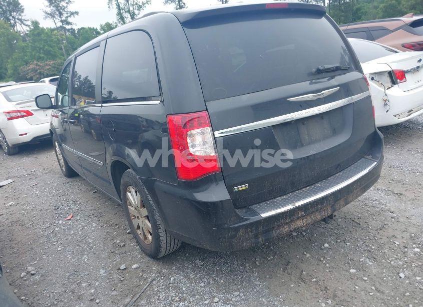 Photo 3 of 2013 Chrysler Town & COUNTRY TOURING (VIN 2C4RC1BG2DR705425)