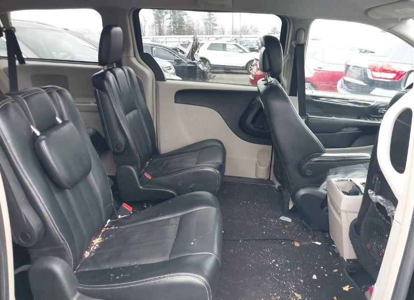 Photo 8 of 2013 Chrysler Town & COUNTRY TOURING (VIN 2C4RC1BG2DR706316)