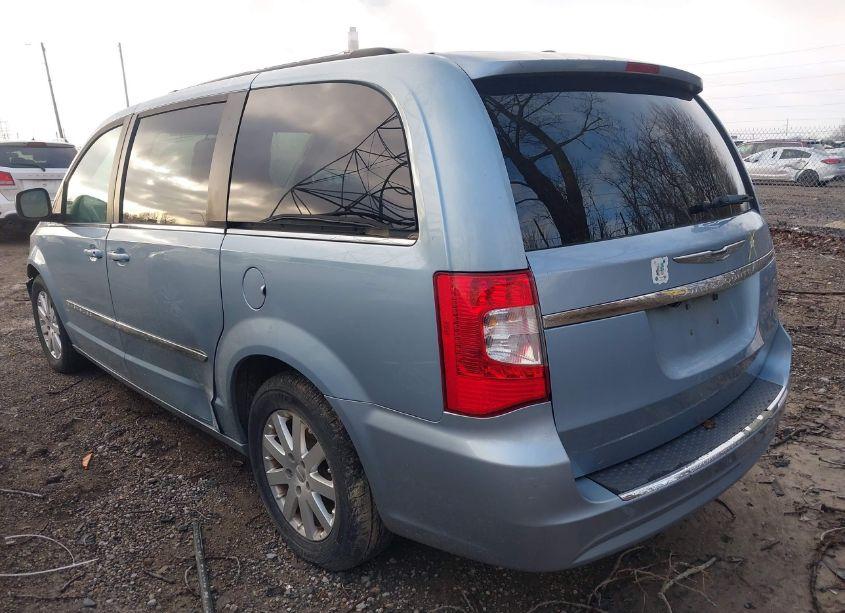 Photo 3 of 2013 Chrysler Town & COUNTRY TOURING (VIN 2C4RC1BG2DR767844)