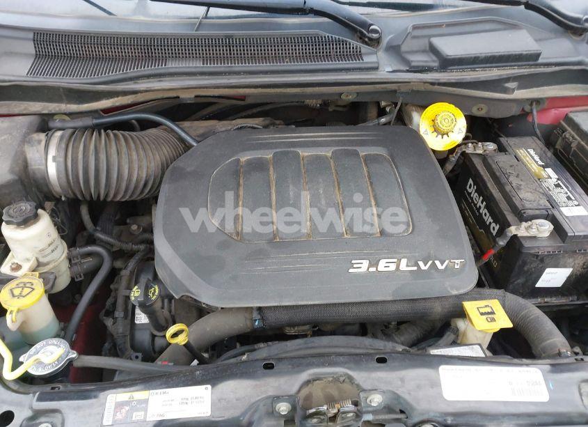 Photo 10 of 2014 Chrysler Town & COUNTRY TOURING (VIN 2C4RC1BG2ER124556)