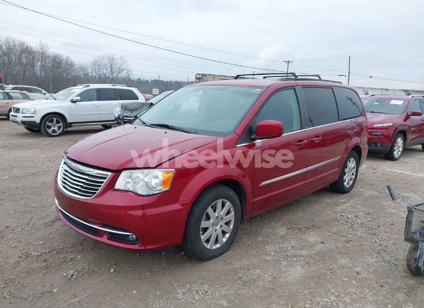 Photo 2 of 2014 Chrysler Town & COUNTRY TOURING (VIN 2C4RC1BG2ER124556)