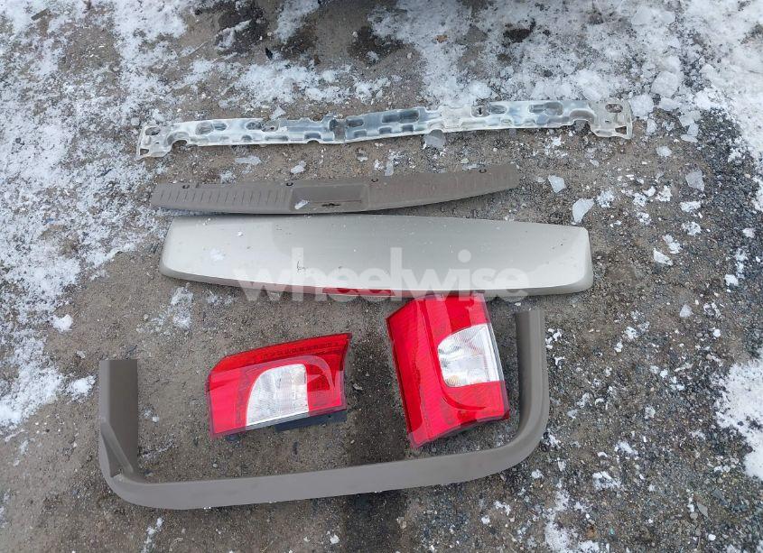 Photo 12 of 2014 Chrysler Town & COUNTRY TOURING (VIN 2C4RC1BG2ER207100)